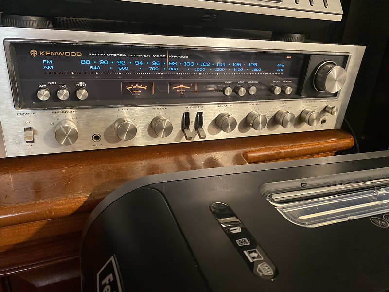 Kenwood am/fm receiver Kr7600 1970s - Silver  			