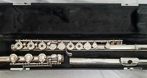 Armstrong 303B Step-Up Model Open-Hole Flute w/ B Foot Joint, Inline G image 2