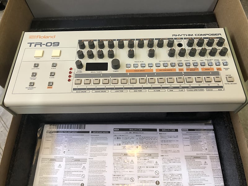 Roland TR-09 - BRAND NEW - TR-909 Boutique