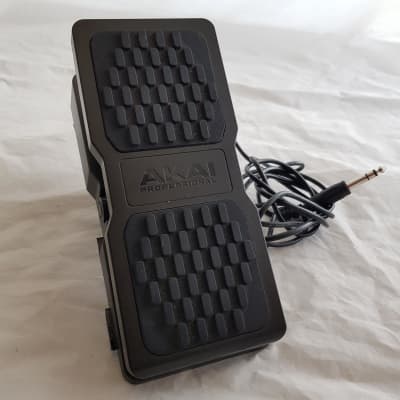 Akai   Expression Pedal for sale