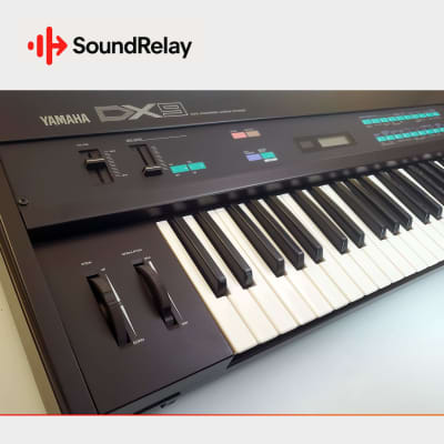 Yamaha DX9 - FM Synth 1983 - Data Tape Included - Manual Included - Tested
