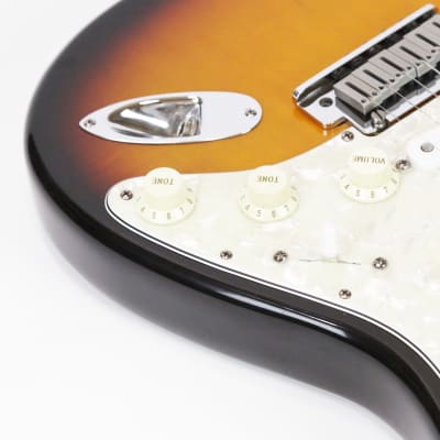 1993 Fender Stratocaster USA Deluxe Sunburst Strat American Standard Dlx Electric Guitar with Pearloid Custom Shop Pickguard Plus All Tags & OHSC image 9