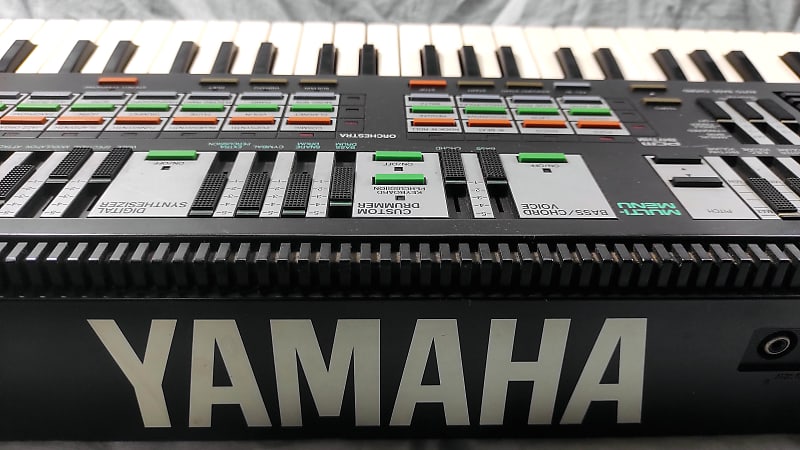 YAMAHA PSS-570 ヤマハ キー ボード FM音源 49鍵 Vintage 1987 Yamaha PortaSound Pss-570 Keyboard Works Made