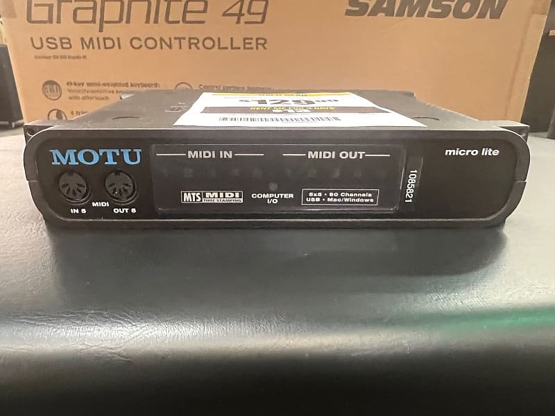 MOTU MicroLite 5x5 MIDI Keyboard (San Antonio, TX) Reverb