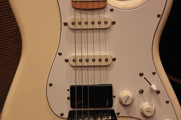Vintage 1984 Fender Squier Japan Stratocaster Guitar w/ USA