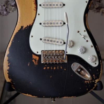 Black over Burst Heavy Relic’d Fender Stratocaster image 1