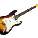 Fender Custom Shop '63 Stratocaster Relic RW - 3-Tone Sunburst - Korina Body R120286