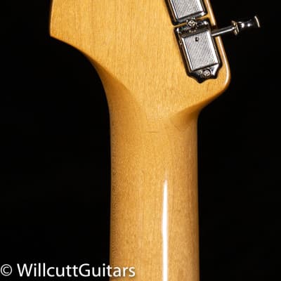 Fender Robert Cray Stratocaster, Rosewood Fingerboard, 3-Color Sunburst (562) image 6