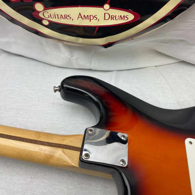 Fender Standard Stratocaster Guitar with humbucker in bridge position 1996 - 3-Color Sunburst / Maple fingerboard image 19