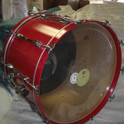 Ludwig Classic Maple 90s Flame Red Shadow Bass Drum 24X16, looks and sounds Great! image 3
