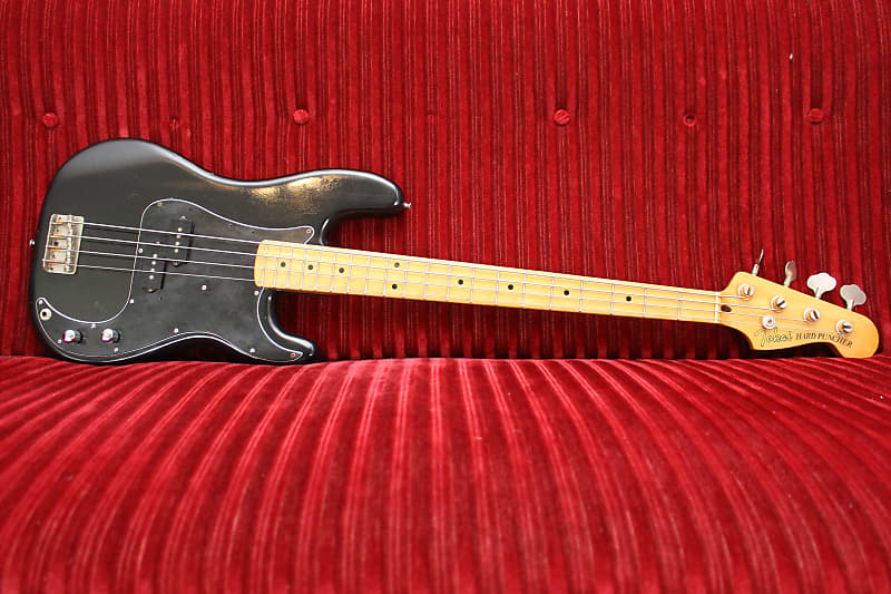 Tokai Hard Puncher Black 1981 – Chicago Music Exchange