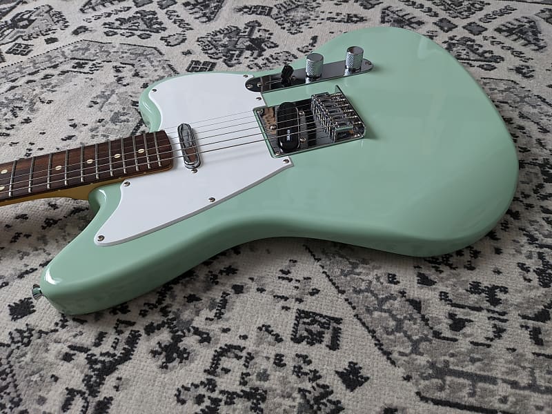 Offset Telecaster w/ JAGUAR neck, Dimarzio Super Distortion