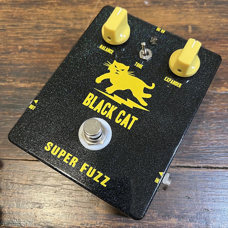 人気提案 BLACK CAT SUPERFUZZ 初期型 エフェクター - www