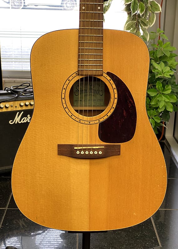 Simon & Patrick S&P 6 Mahogany Spruce Natural