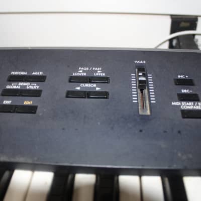 Korg 61-Key Keyboard Music Synthesizer N5 image 11