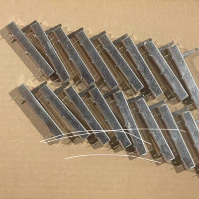 Linn LinnDrum Mixer Section Slider ( 1 pcs $18.40)