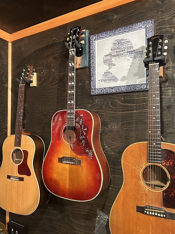 Gibson Hummingbird 1960 1968 Reverb Canada