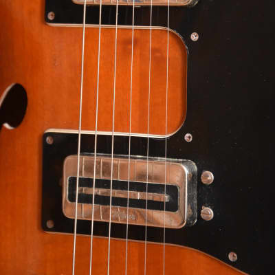 Höfner 4570 – 1967 German Vintage Archtop Thinline Semi Hollow Guitar image 6