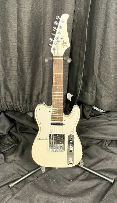 Five-Star Mini-Tele 2022-2023 - White image 1