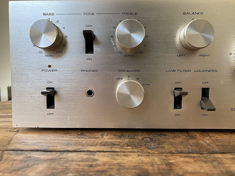 Sanyo DCA 1001 Stereo Pre Main Amplifier 1976 Silver