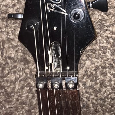 B.C. Rich Assassin electric guitar Floyd rose made in Korea - Black image 2