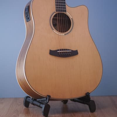 Tanglewood DBT D CE BW Discovery Dreadnought w/ Cutaway Natural image 1