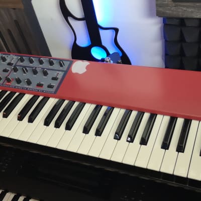 Nord Lead 1 49-Key 4-Voice Polyphonic Synthesizer