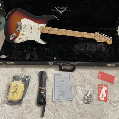 Fender USA Custom Shop Classic Stratocaster Strat 3-tone sunburst for sale