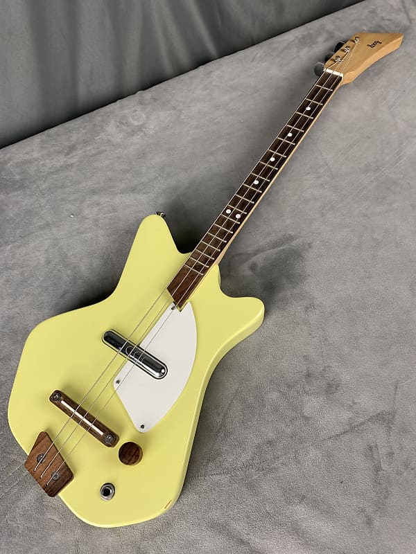 Loog 3 String Electric Guitar Yellow