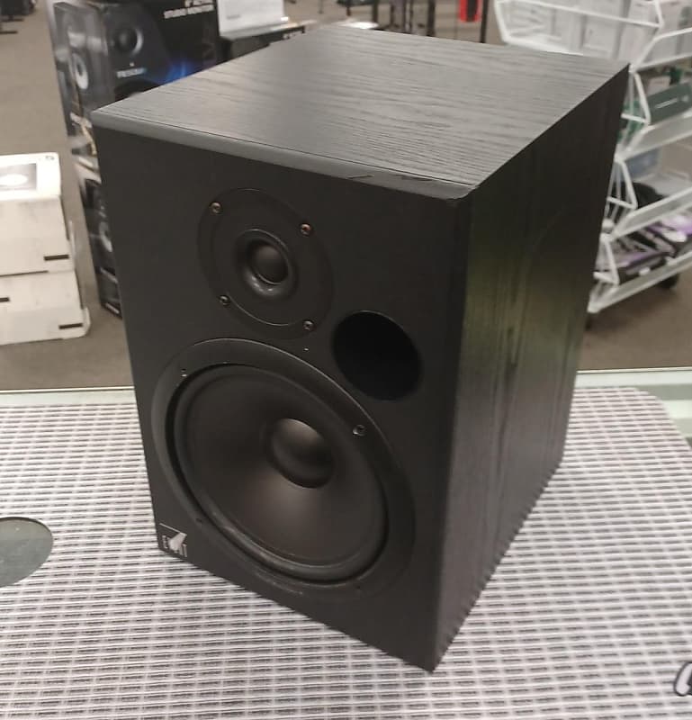 Event tr8 hot sale studio monitors