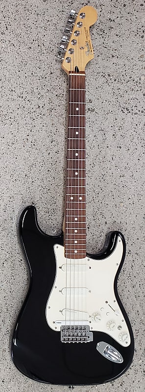 Fender Stratocaster Powered By Roland GC-1 GK W/Fender Lace Pickups 2012 -  Black