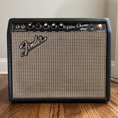 1966 Fender Vibro Champ 6-Watt 1x8" Guitar Combo - Black Panel image 14