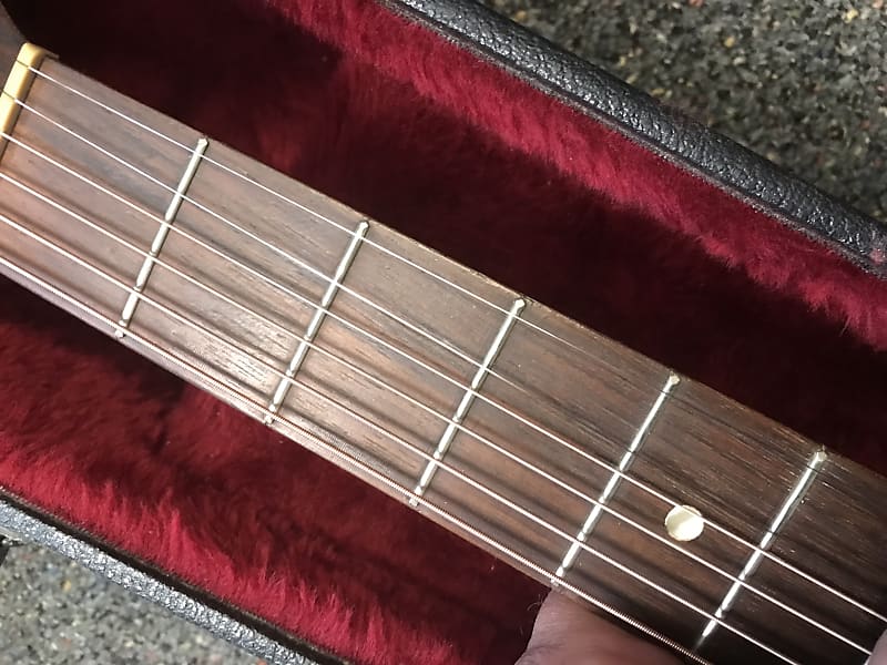 Elite by Takamine model TW20 handcrafted in Japan 1973 in good condition  with vintage hard case