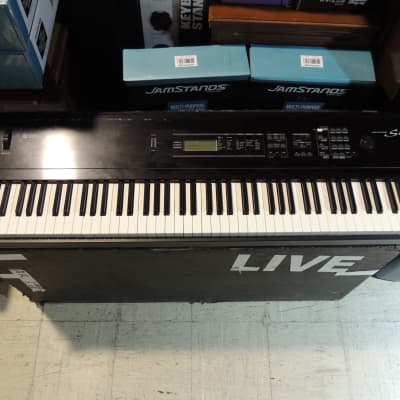 Yamaha S08 88 Key Synthesizer [Three Wave Music]