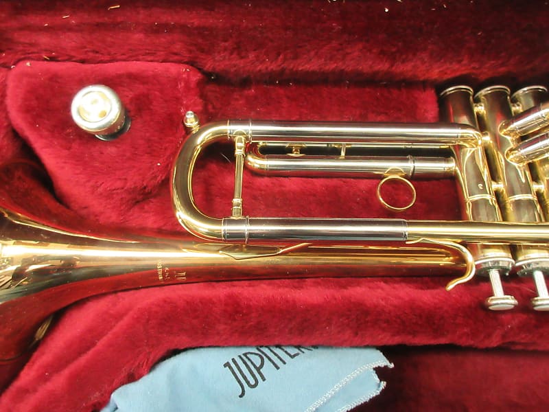 トランペット Jupiter STR-800R