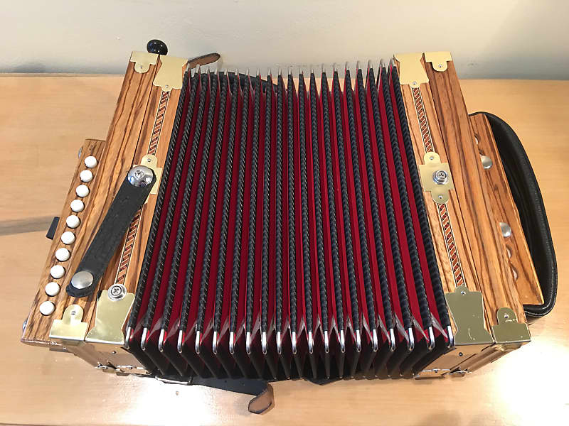 Bon Temps Cajun Accordion in Key of A 2013 | Reverb