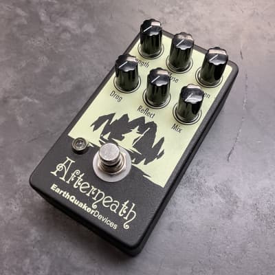 EarthQuaker Devices Afterneath Otherworldly Reverberation Machine V1 - Black image 1