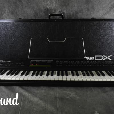 Yamaha DX7IID 61-Key 16-Voice Digital Synthesizer | Reverb Canada