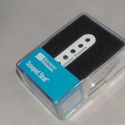 Seymour Duncan Scooped Strat Middle RwRp Pickup  (White)  New with Warranty