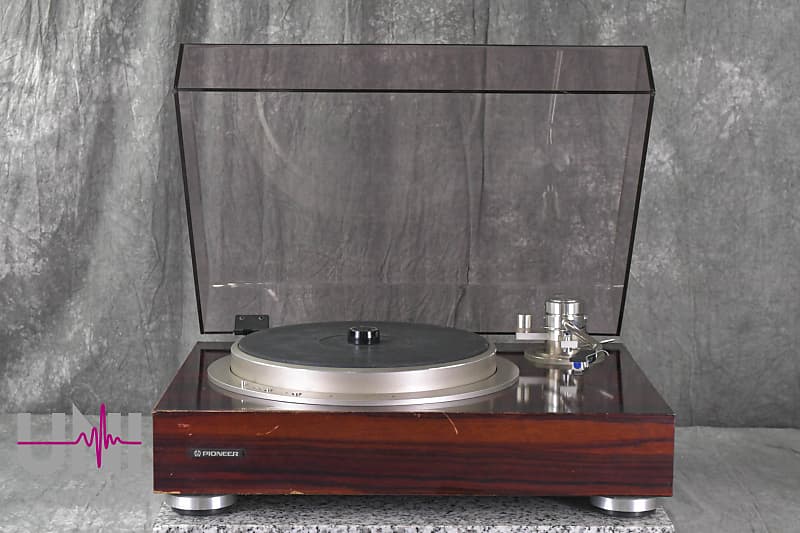 PIONEER PL-70 Direct Drive Turntable in Good Condition  			