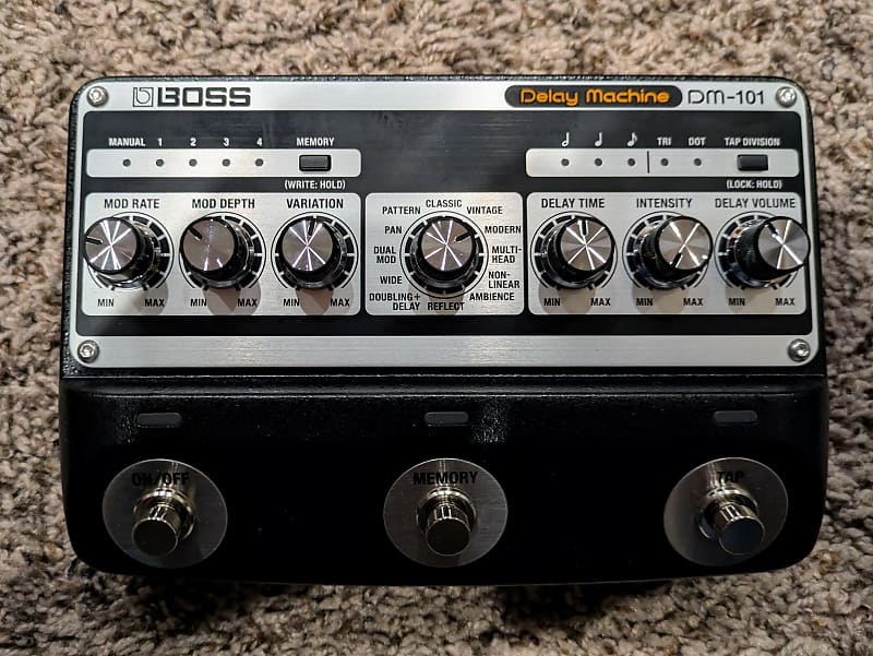 Boss DM-101 Delay Machine