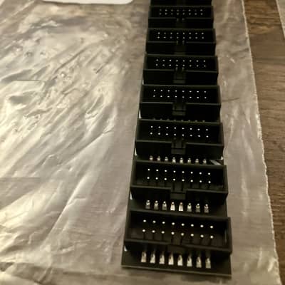 4MS Bus Stick Eurorack Power Board (Keyed Headers) 2010's - Black image 3