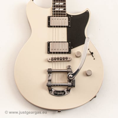 Yamaha Revstar RS 720 BX Vintage White Bigsby image 5
