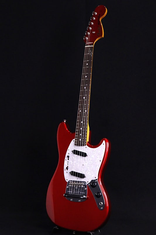 FenderJapan ムスタング　MG69/MH CAR　アップルレッド Fender Japan Mustang MG69 MH Candy Apple Red [SN U058065] | Reverb
