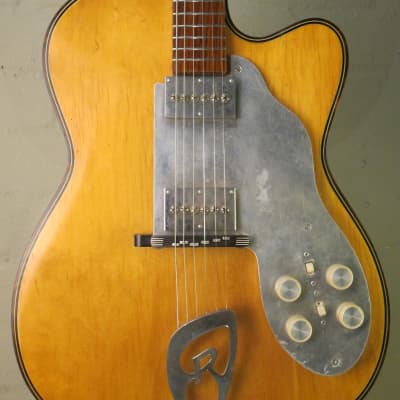 ⚠️ 1950's Roger "Club"  Mod. 56 Electric. Hollowbody. Germanys first El-Guitar! image 2