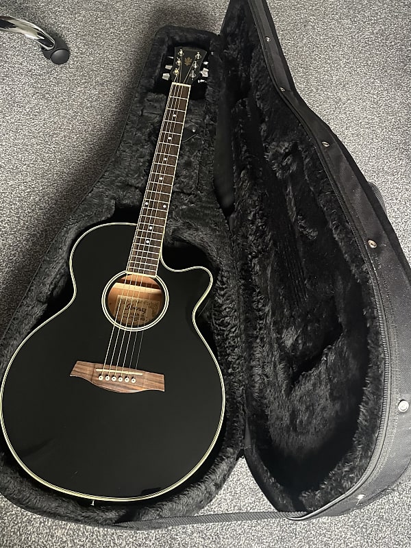 ギター Ibanez AEG8E Ibanez AEG8E-BK Black High Gloss Acoustic Electric Guitar