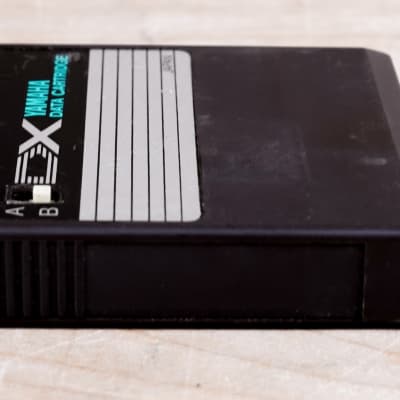 YAMAHA ヤマハ ROM 2 DATA CARTRIDGE DX7 Yamaha DX7 Voice ROM VRC-102 - ROM Cartridge - Turnlab