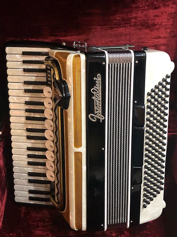 Accordion Frontalini 120 basses Reverb