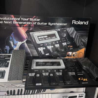 Roland GR-55 Recent - black