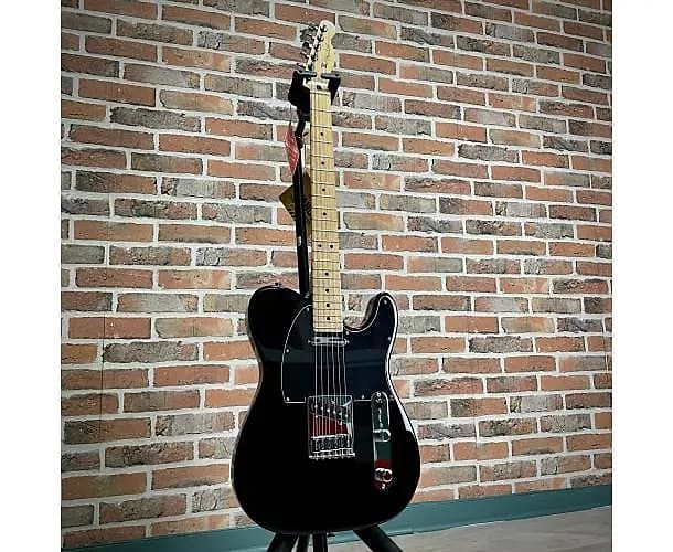 Fender Player Telecaster (MEX, MN) - black Tel shape